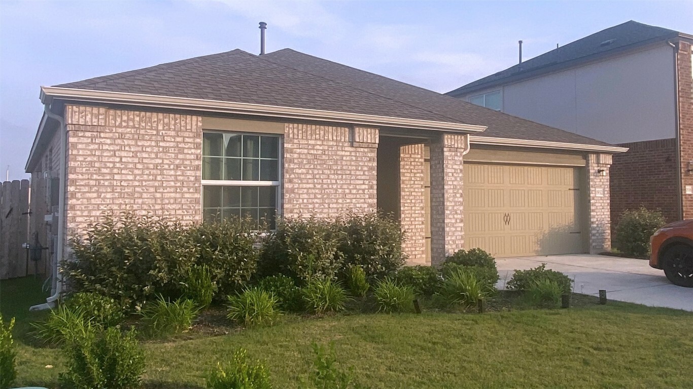 Property Photo:  1932 Guntersville Bend  TX 78641 