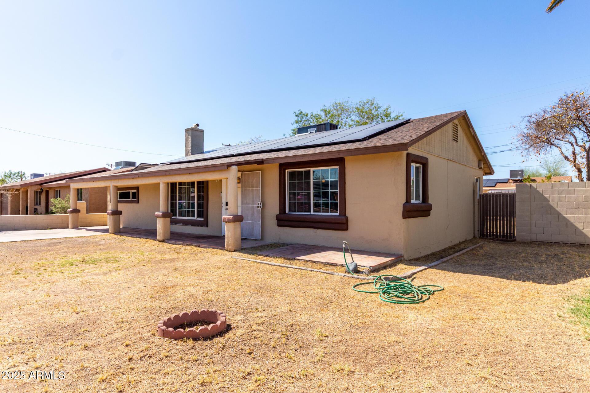 Property Photo: 2064 W 2nd Street AZ 85201