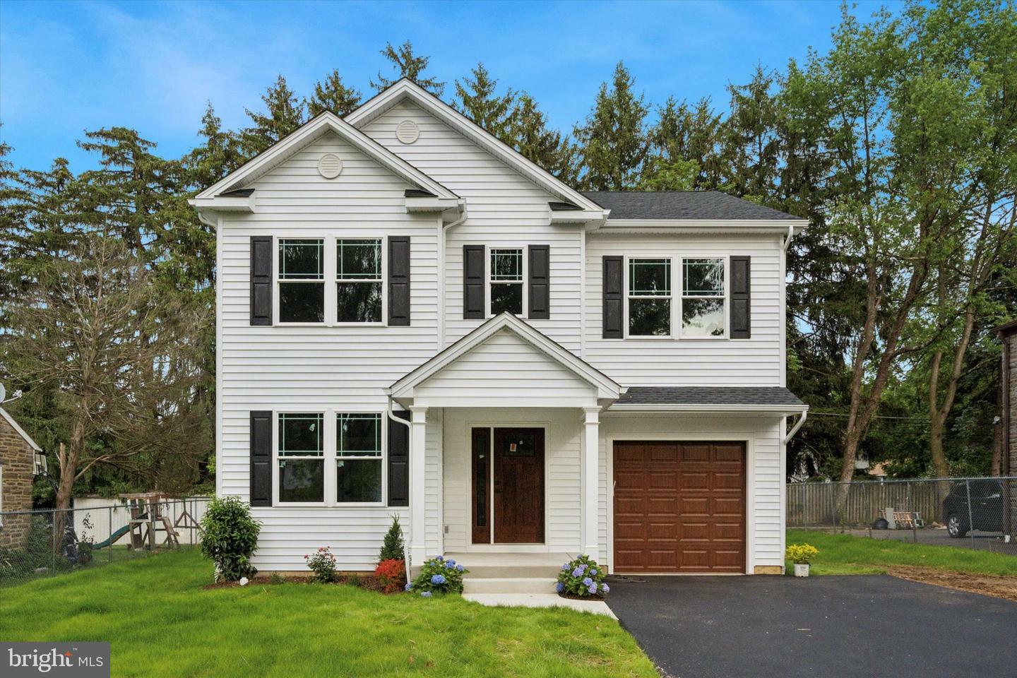 Property Photo: 721 Walden Road PA 19027