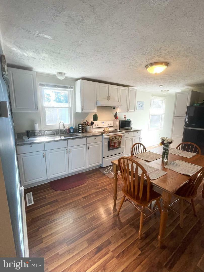 Property Photo: 11193 Henry Griffin Road VA 22485