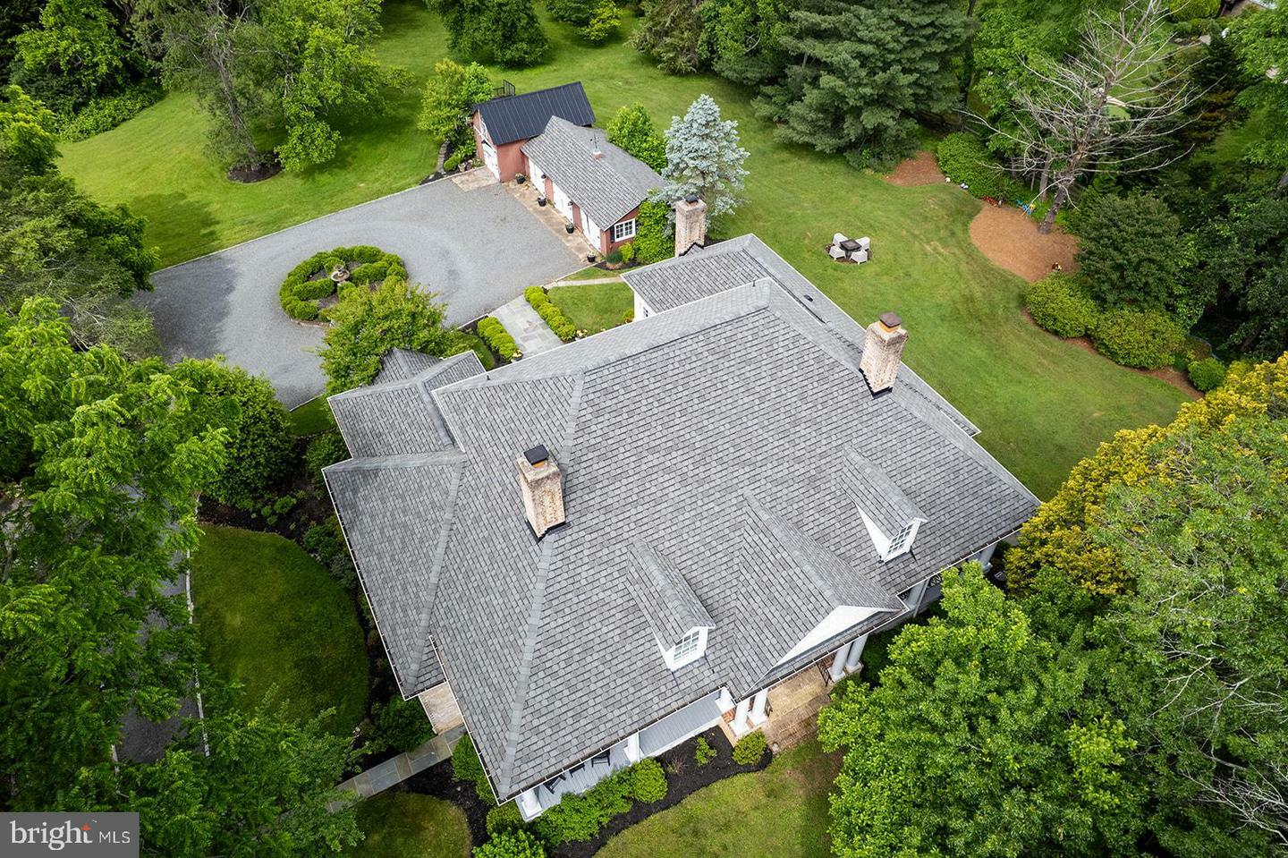 Property Photo: 2740 Hunter Mill Road VA 22124
