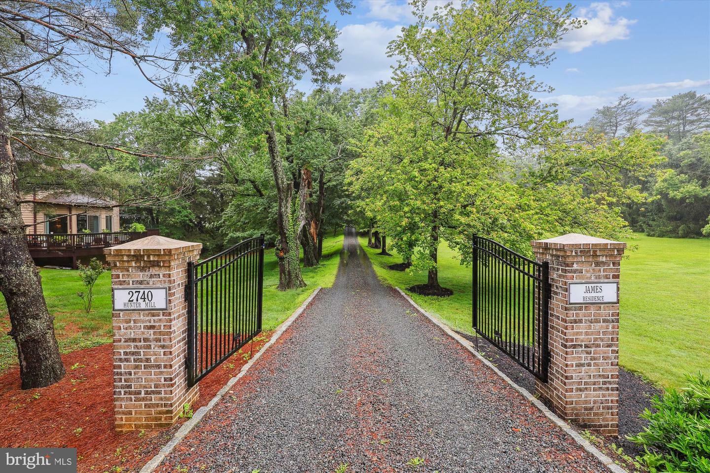 Property Photo: 2740 Hunter Mill Road VA 22124