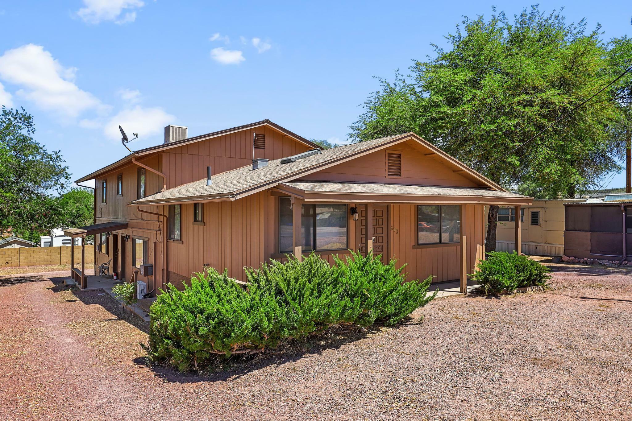 Property Photo: 603 S Colcord Road AZ 85541