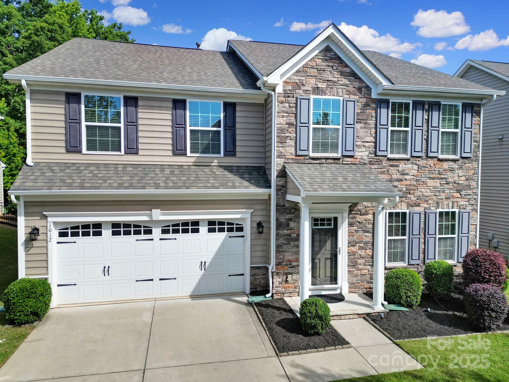 Property Photo: 1012 Kings Bottom Drive SC 29715