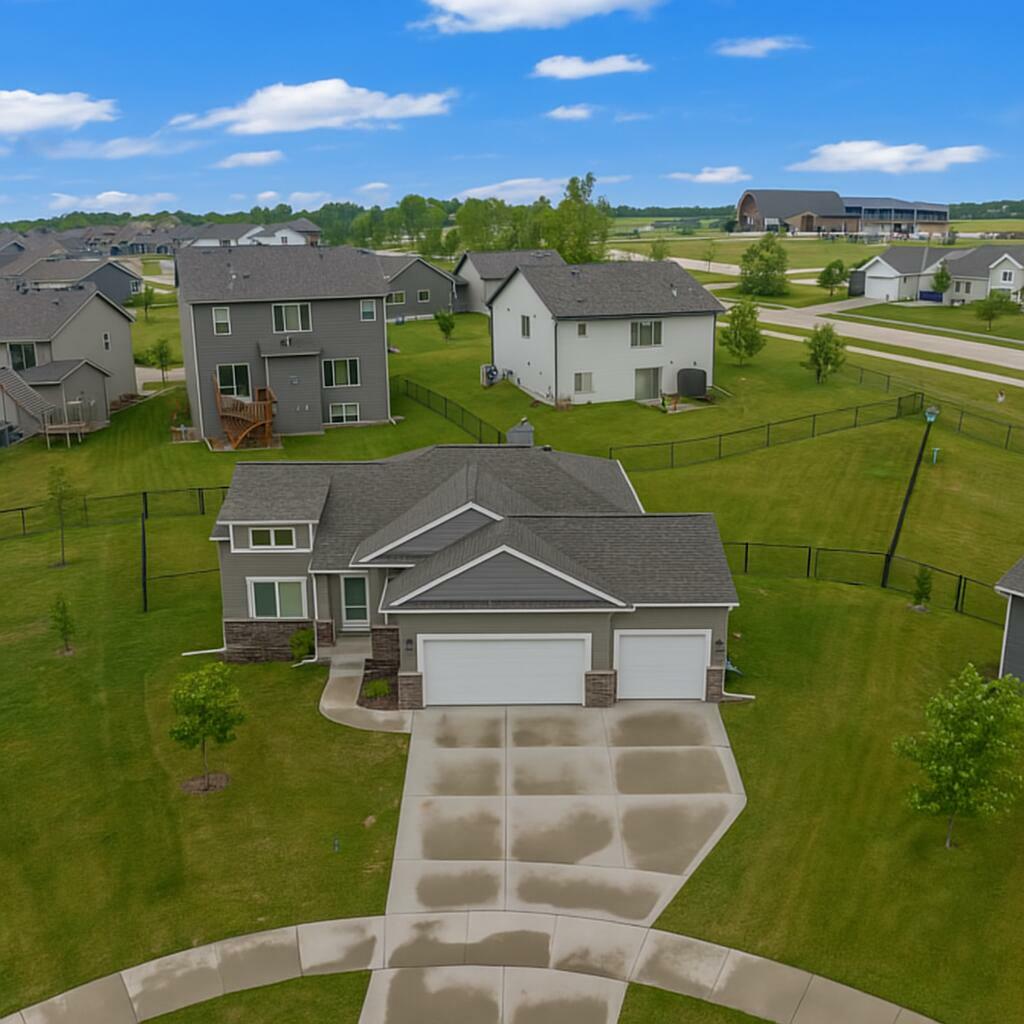 Property Photo: 3911 NW 14th Court IA 50023
