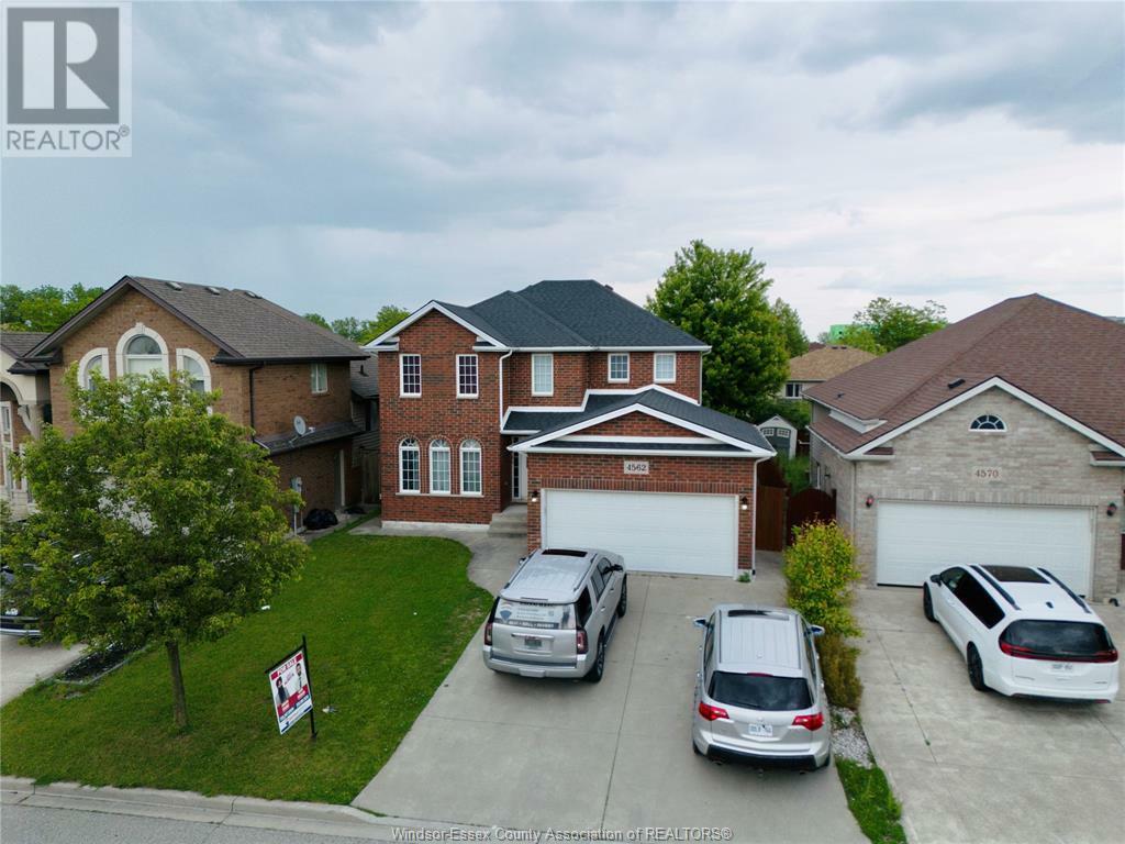 Property Photo:  4562 Unicorn Avenue  ON N9G 3G6 