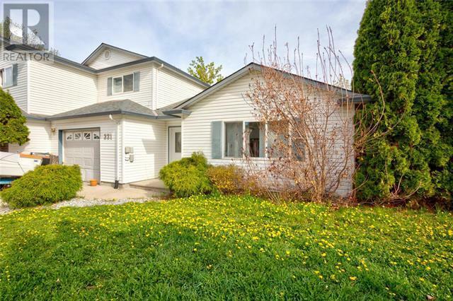 Property Photo: 331-351 Phipps Crescent BC V1V 2T2
