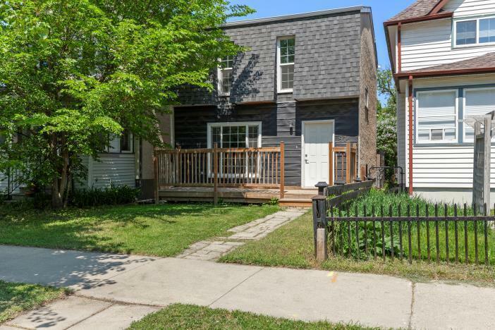 Property Photo:  97 Lansdowne Avenue  MB R2W 0G2 