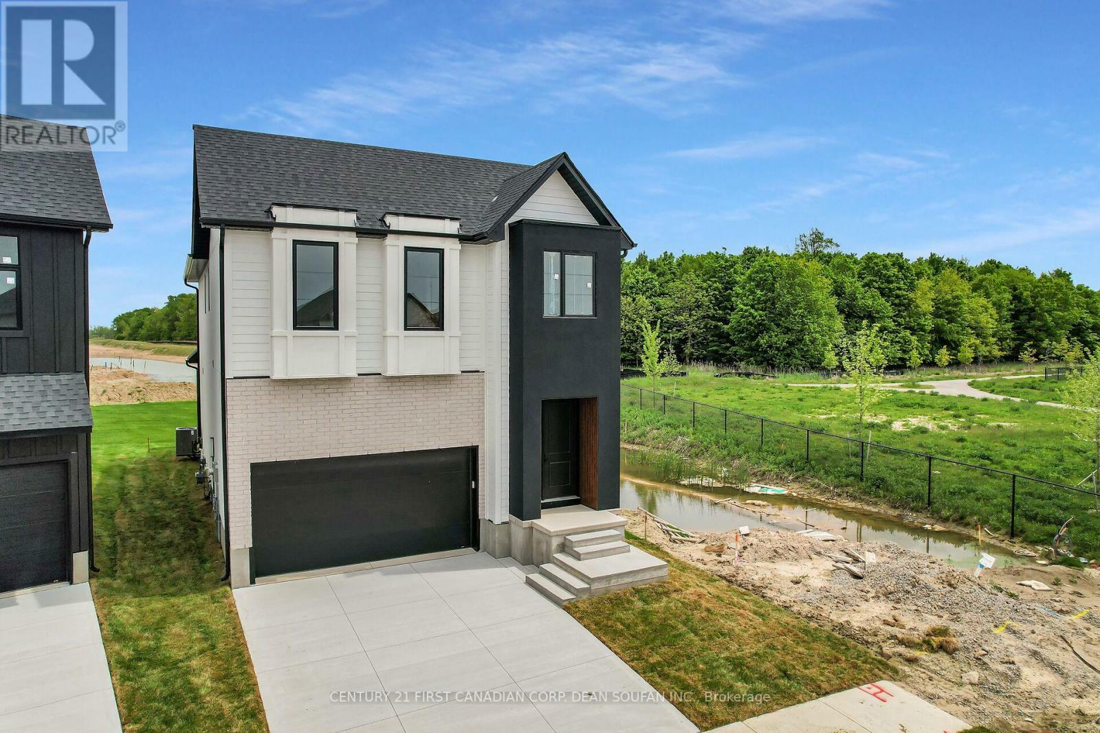 4068 Big Leaf Trail  London South (South V) ON N6P 0K2 photo
