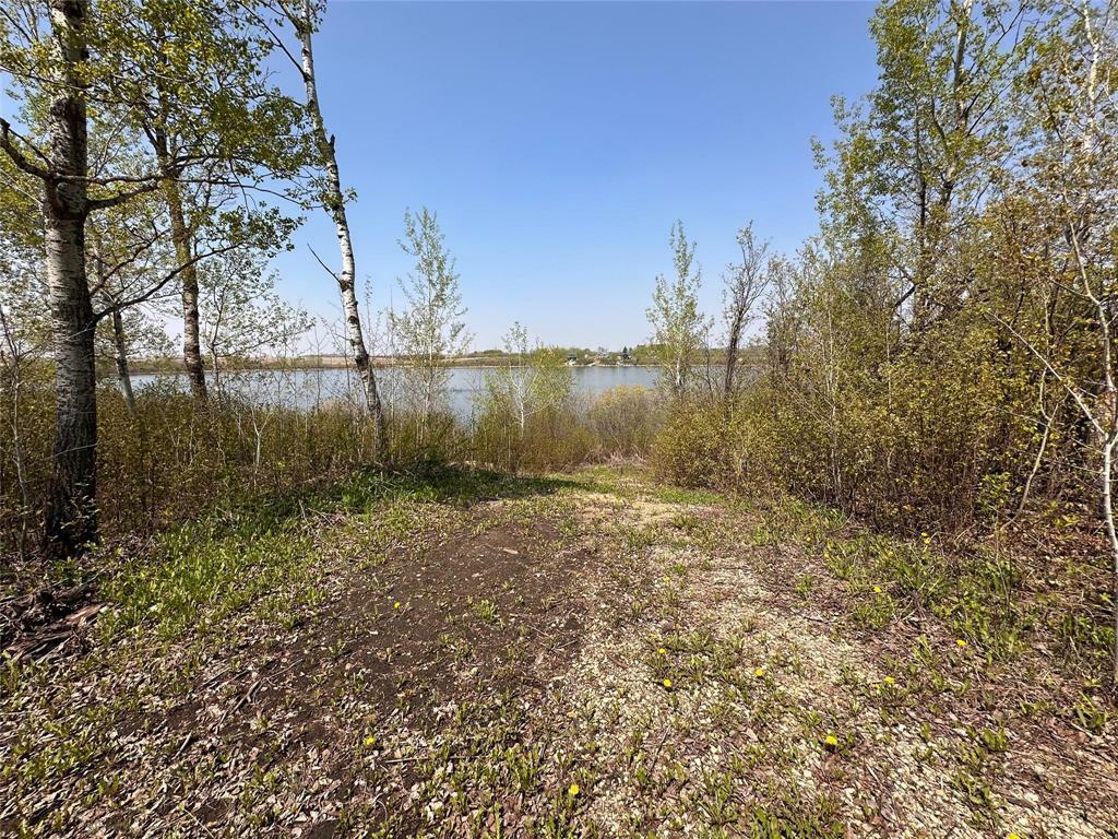Property Photo:  91 Rainbow Drive  MB R0J 1V0 