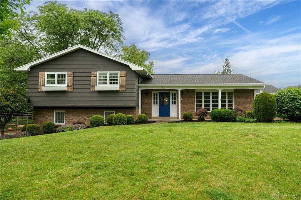 Property Photo:  1801 Burgundy Lane  OH 45459 