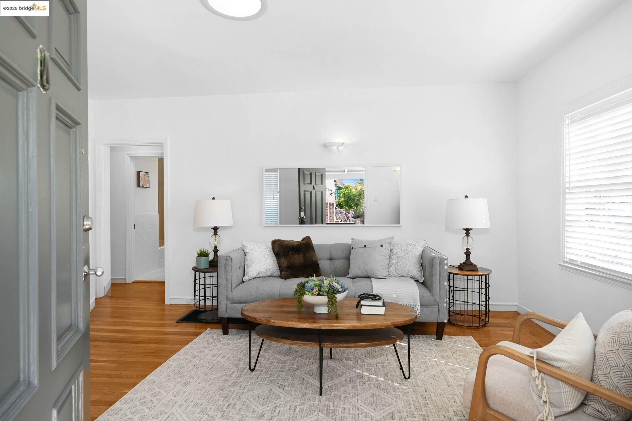 Property Photo: 3008 Deakin Street CA 94705