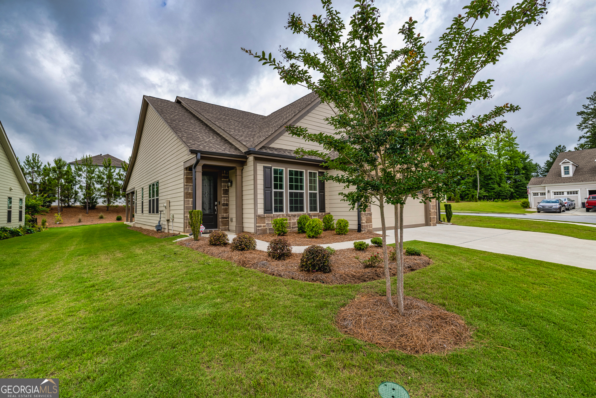 Property Photo: 209 Cottonwood Circle GA 30269