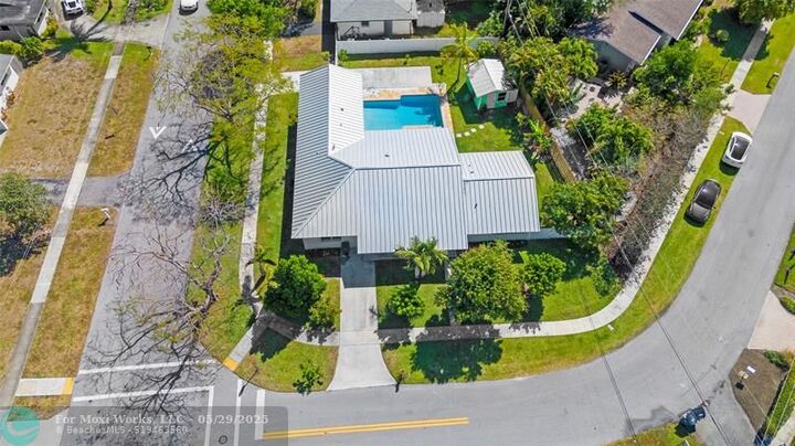 698 NW 12th Rd  Boca Raton FL 33486 photo