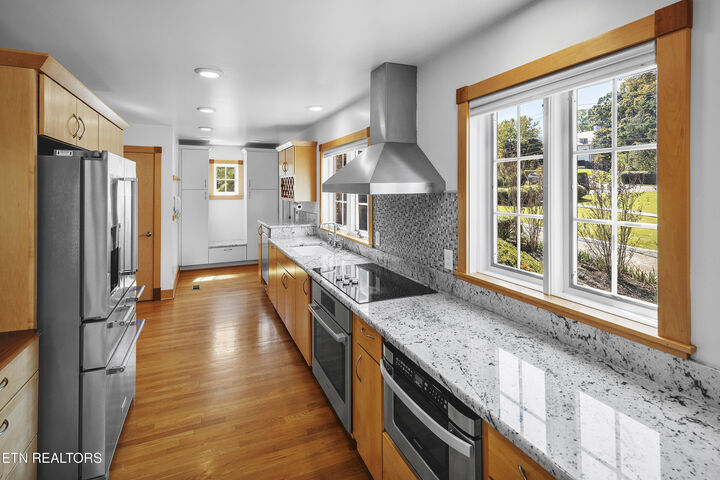 Property Photo:  3929 Glenfield Drive  TN 37919 
