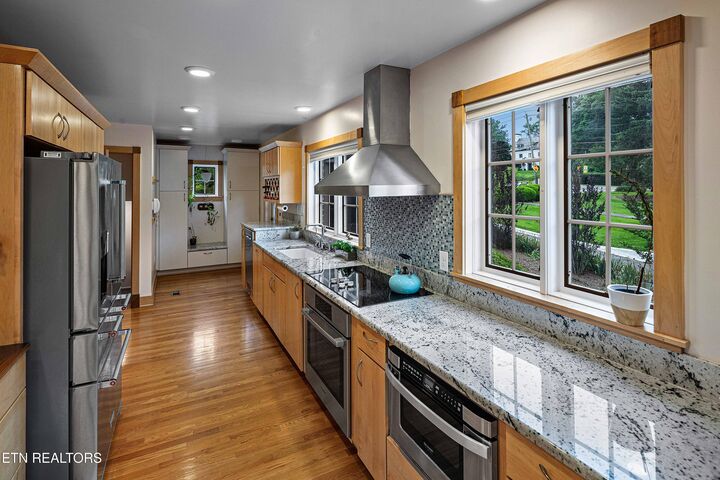 Property Photo:  3929 Glenfield Drive  TN 37919 