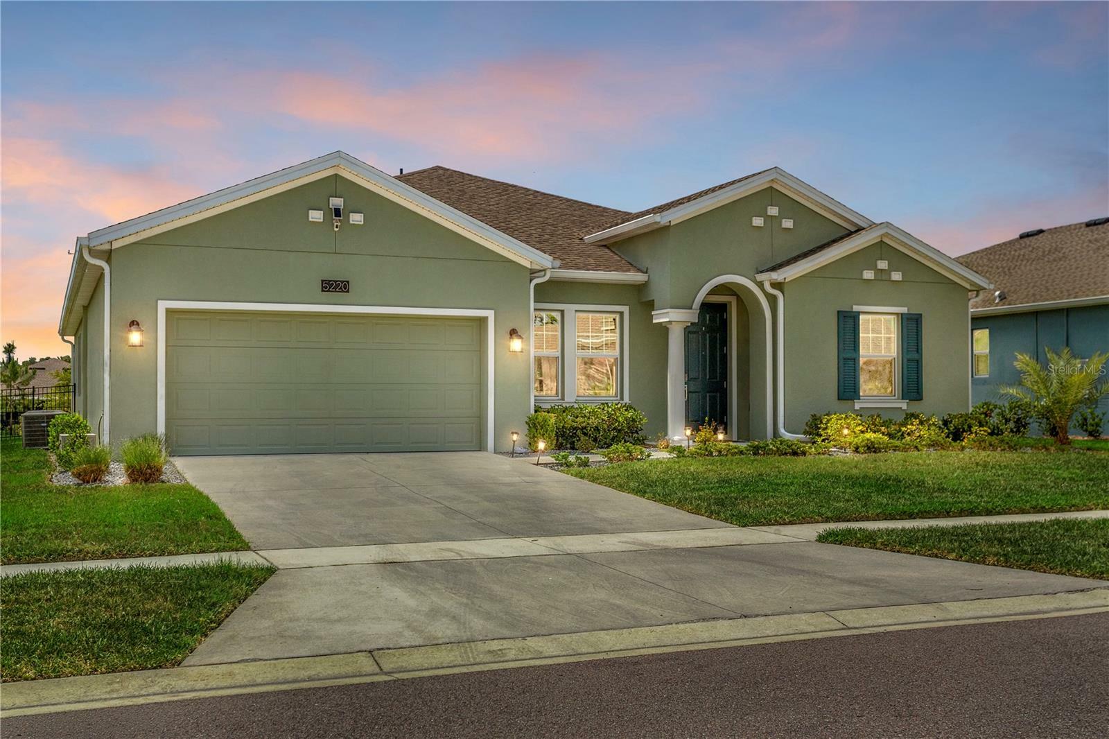Property Photo: 5220 Red Coral Circle FL 32757