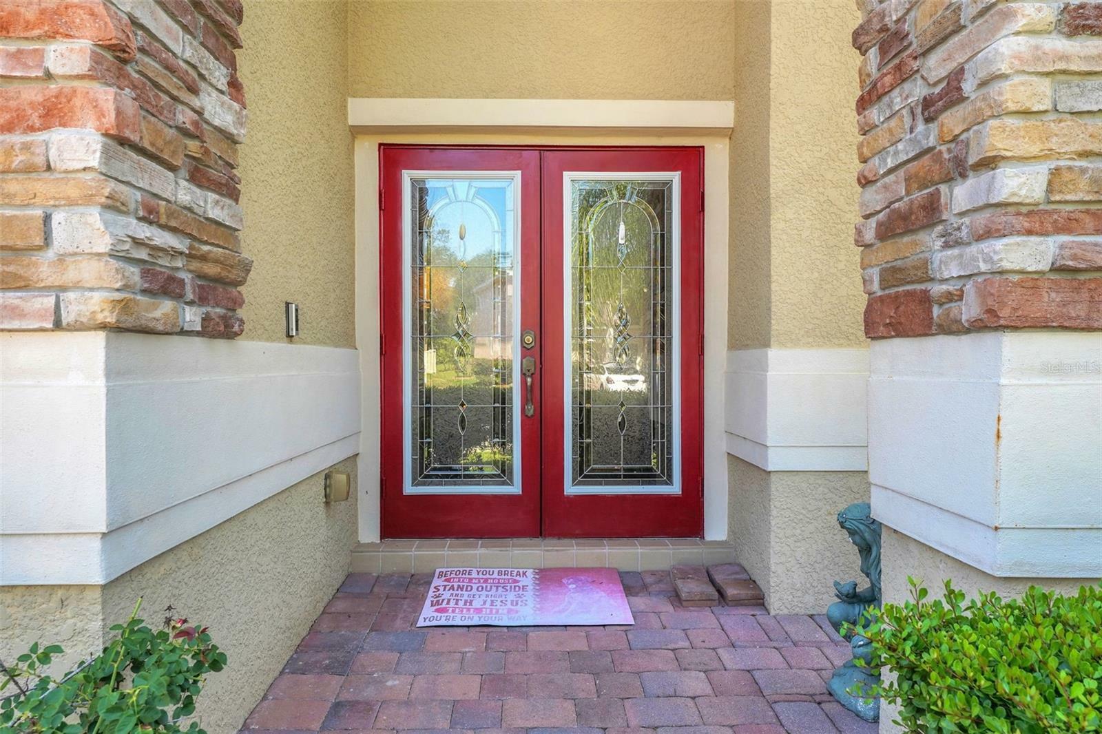 Property Photo: 33919 Terragona Drive FL 32776