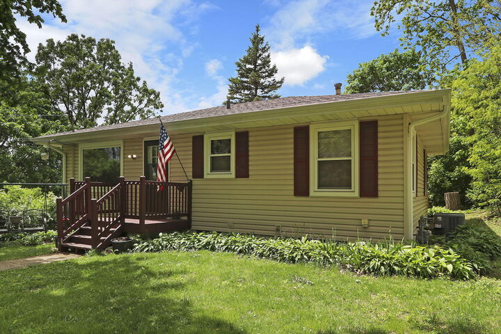 600 Waverly St  Lake Geneva WI 53147 photo