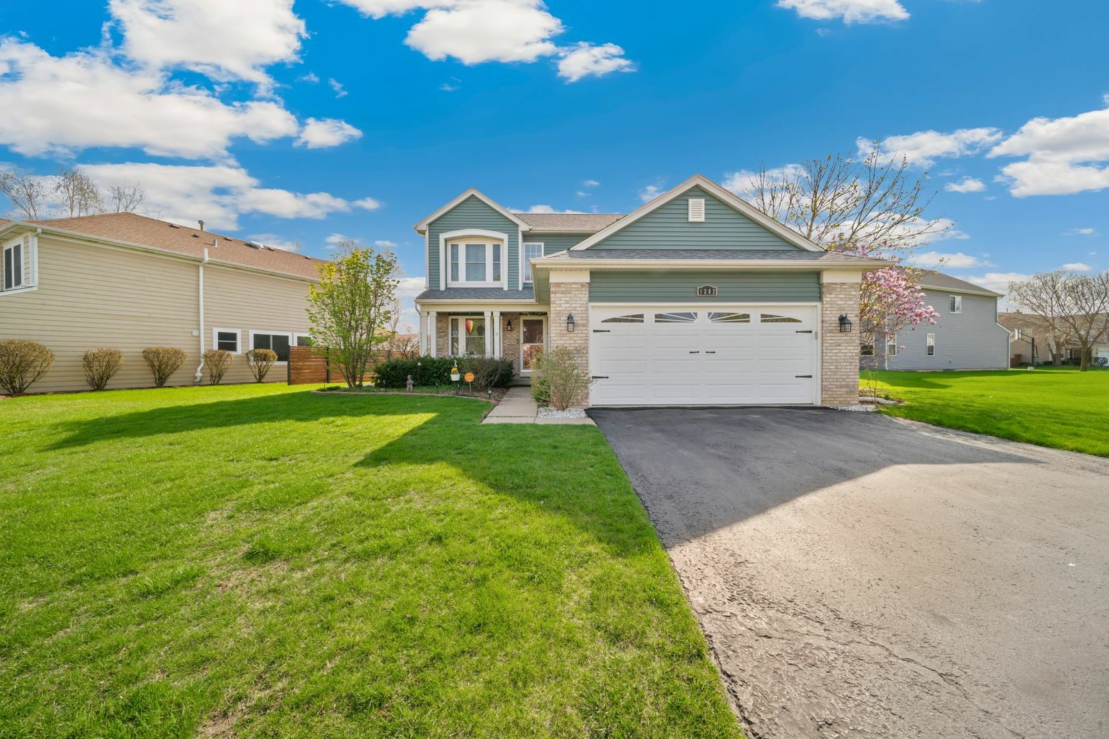 Property Photo:  1282 Berkshire Lane  IL 60030 