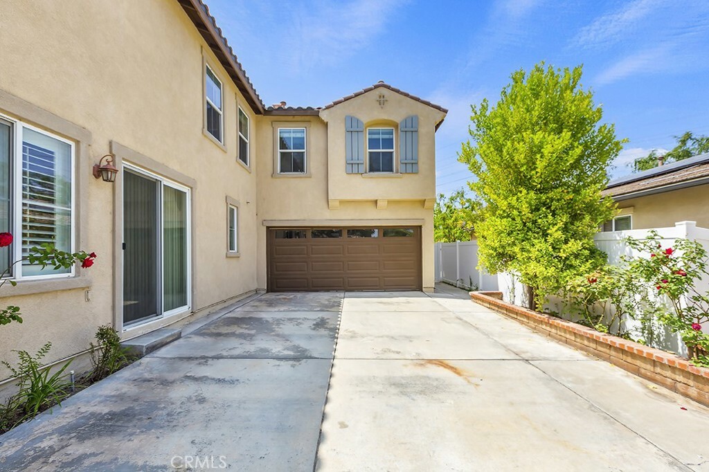 Property Photo: 25939 Glen Summer Drive CA 92354