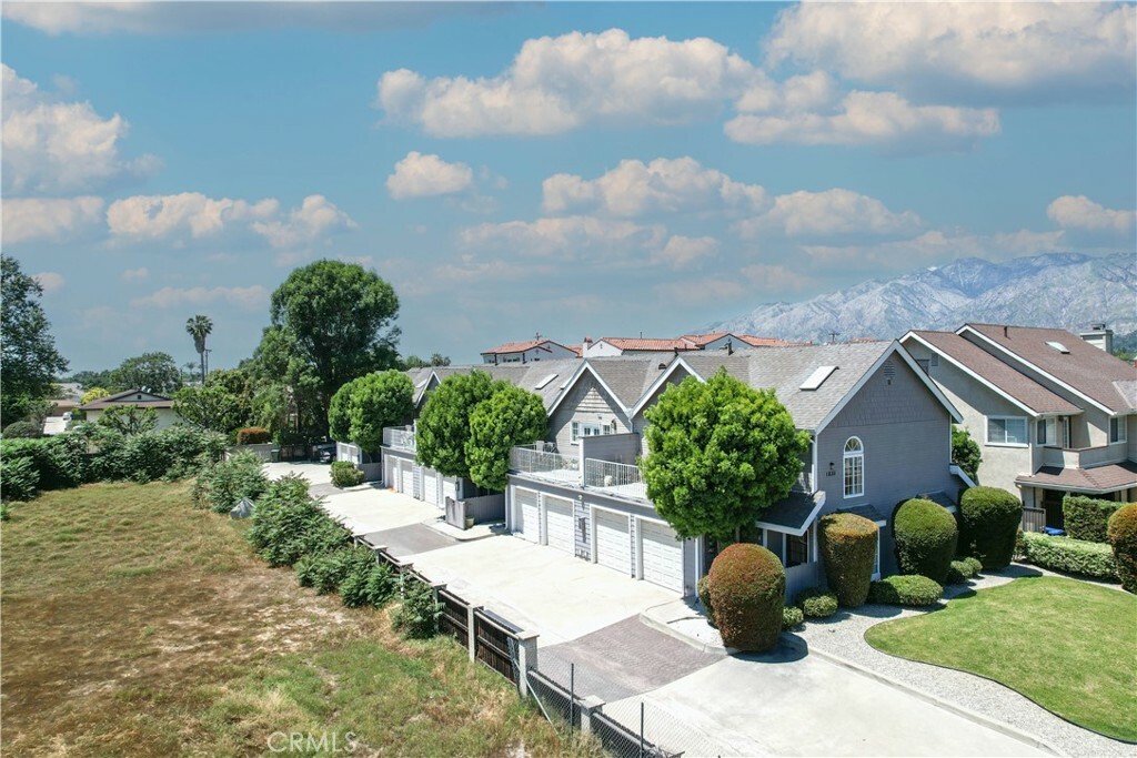 Property Photo: 1835 S Alta Vista Avenue CA 91016