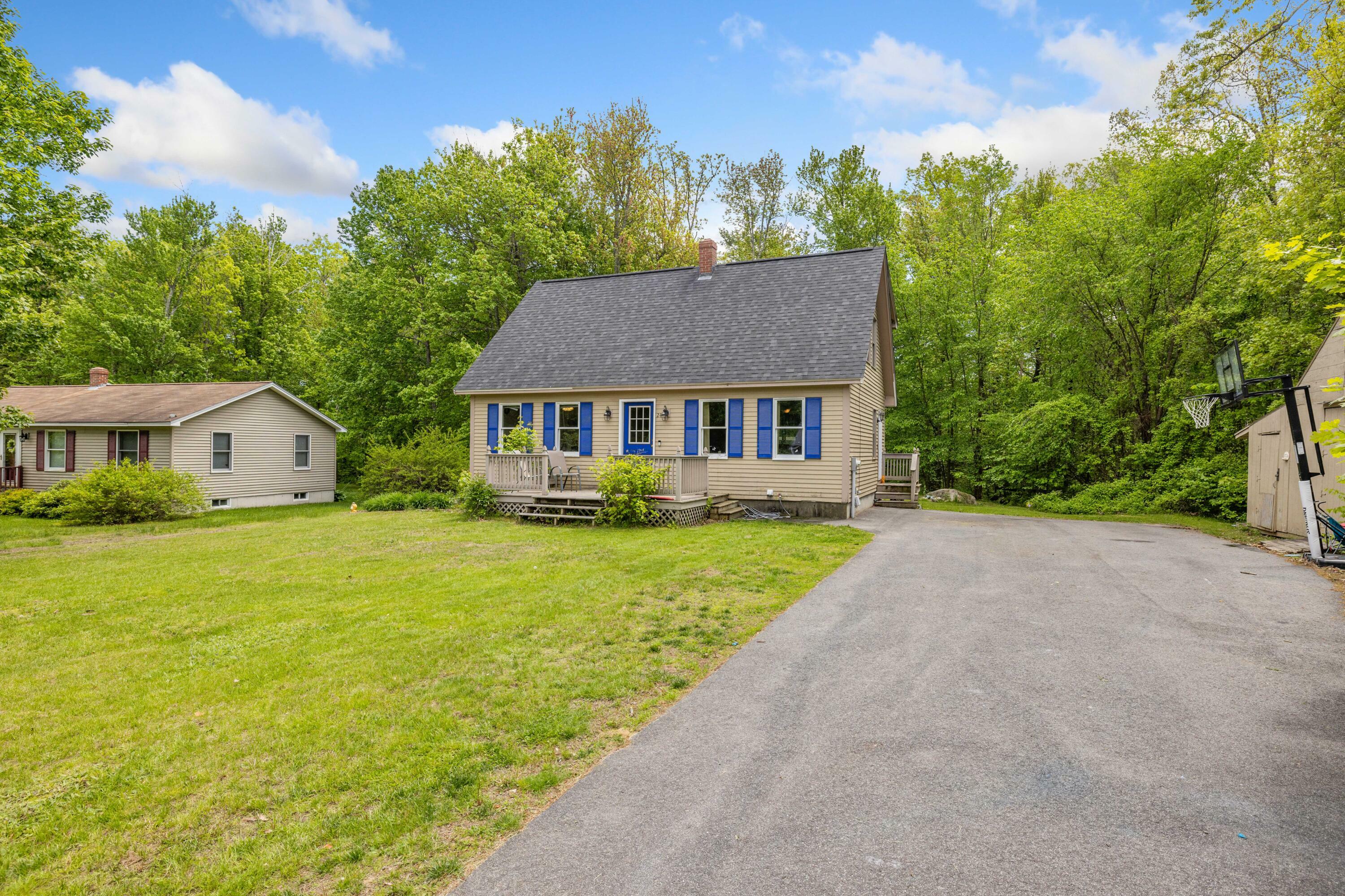 Property Photo: 24 Ashmont Street ME 04073