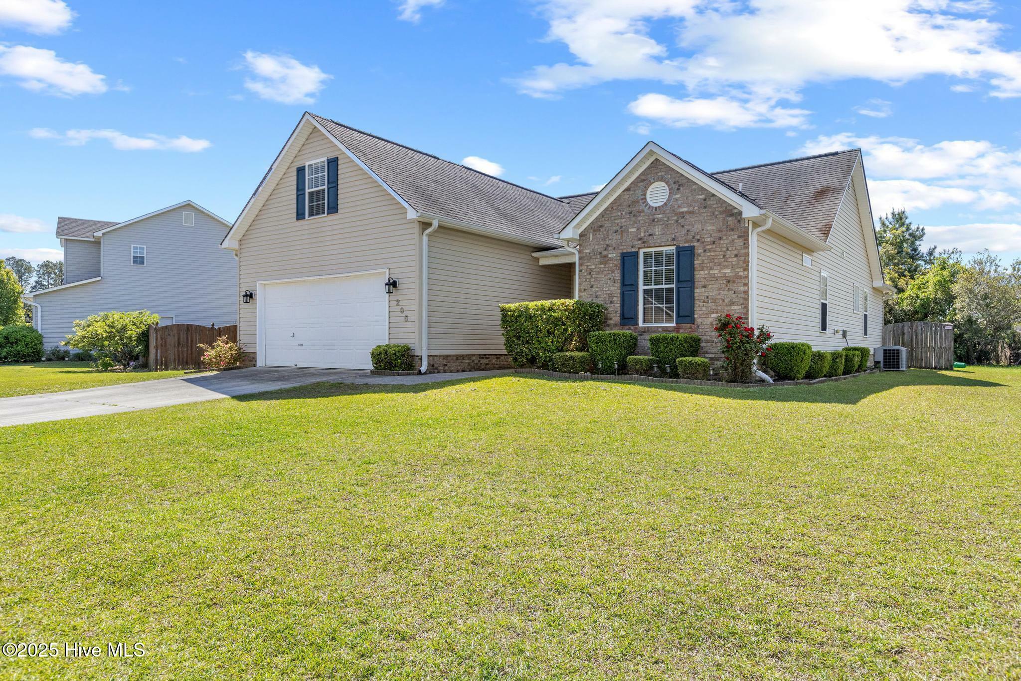 Property Photo: 205 Edgefield Drive NC 28546
