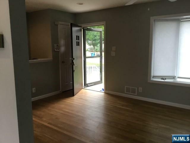 Property Photo:  720 Reeder Road  NJ 07652 