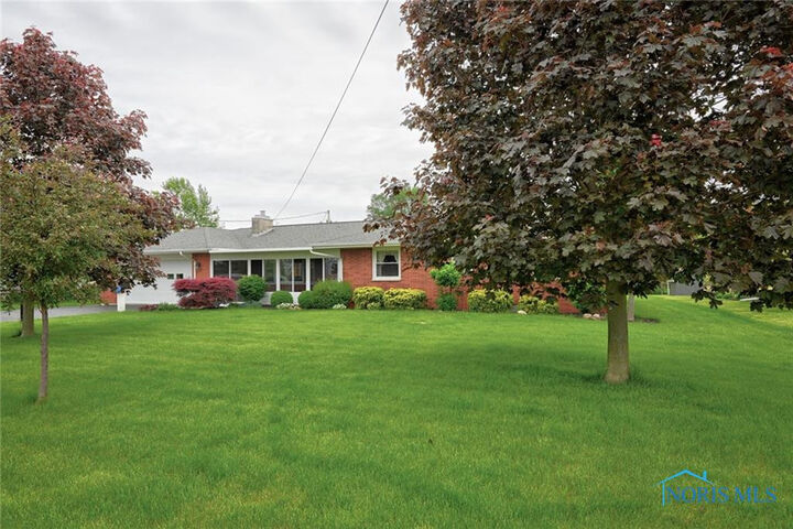 2534 Blanchard Avenue  Findlay OH 45840 photo