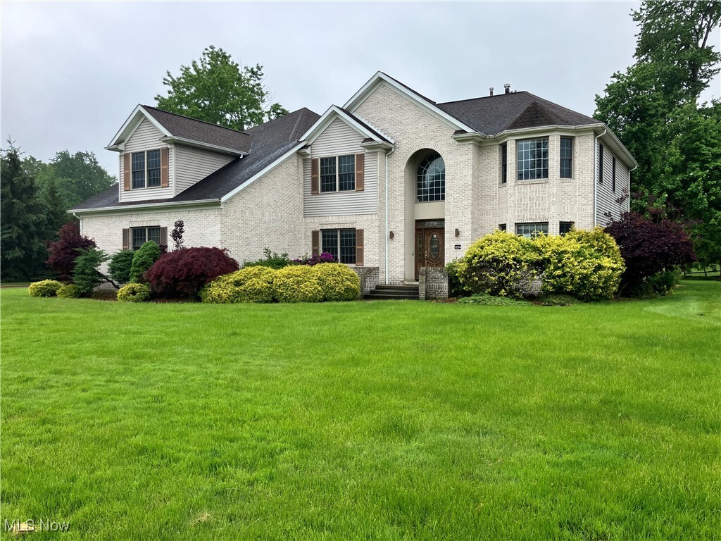 Property Photo:  1254 Maxfli Drive  OH 44312 