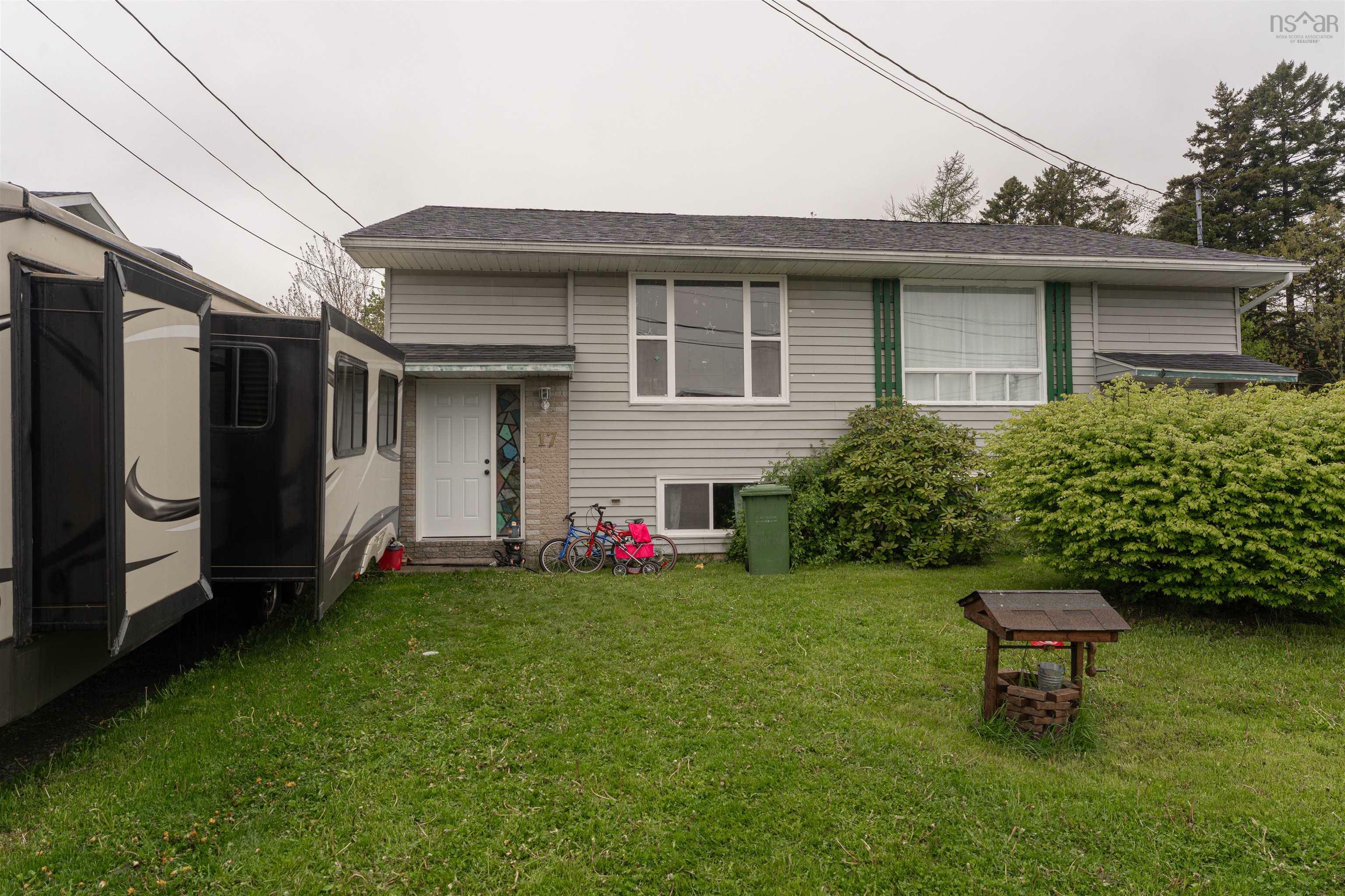 Photo de la propriété: 17 Contessa Court NS B4C 3W2