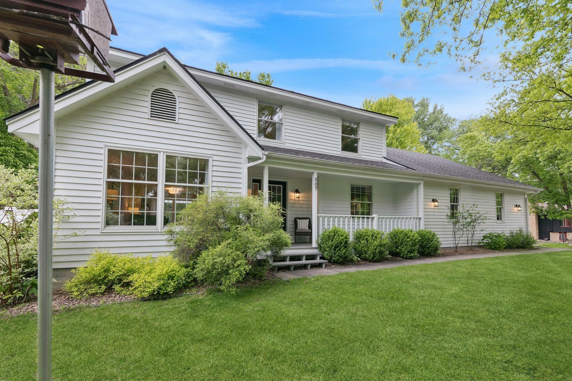 Property Photo: 507 Willow Creek Lane MN 55313