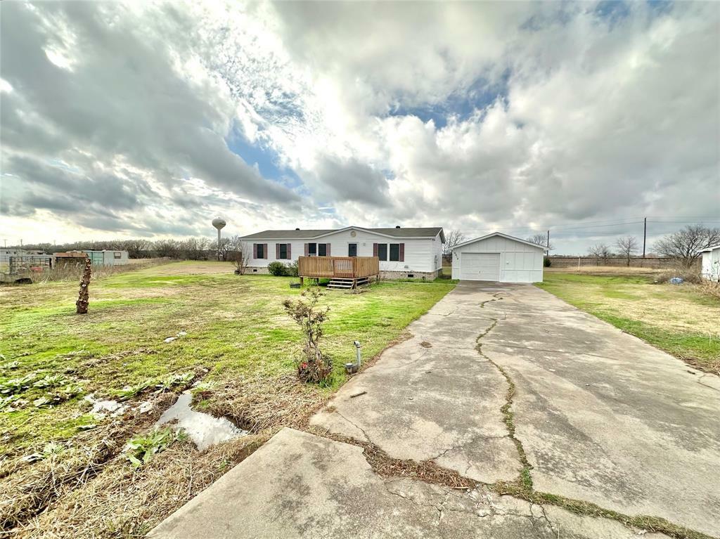 Property Photo: 6818 Spring Shower Court TX 76249