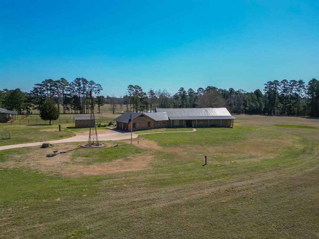 3843 S Fm 2199  Marshall TX 75672 photo