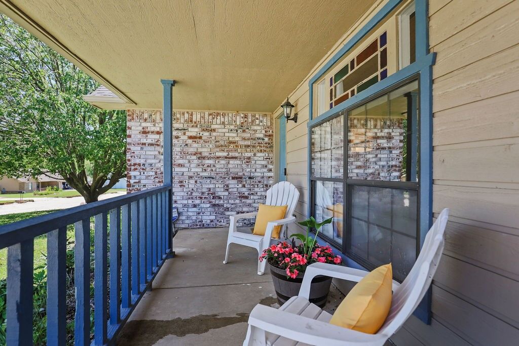 Property Photo:  1110 Meadowlark Lane  AR 72761 