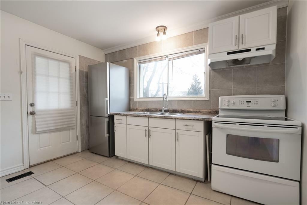 Property Photo: 149 Strathcona Avenue N ON L8R 3C4