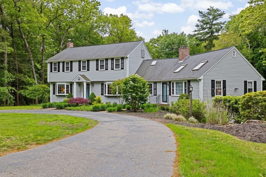 Property Photo: 92 Vernon Rd MA 02066