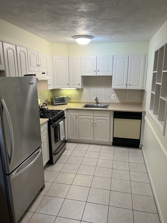 Property Photo: 20 Colonial Drive 3 MA 01810