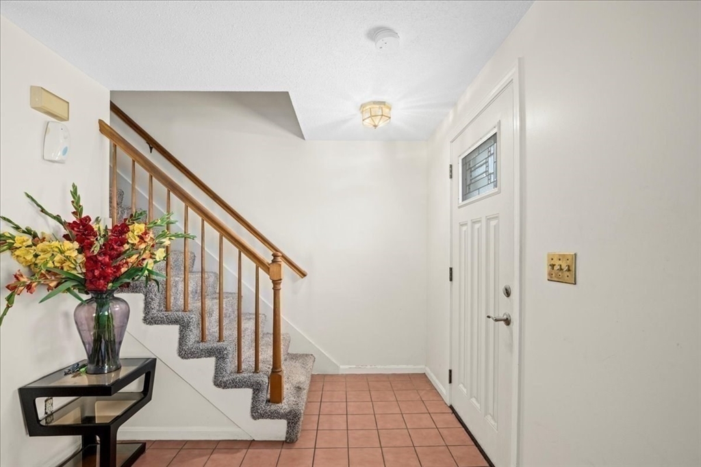 Property Photo: 23 Vincent Circle MA 01604