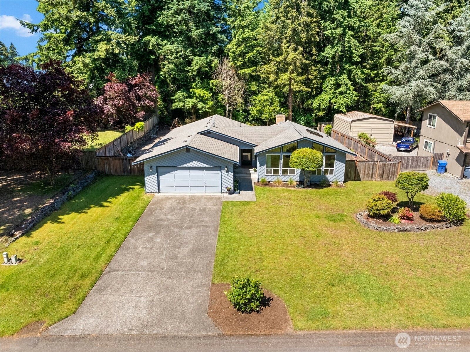 Property Photo: 11726 130th Avenue Ct E WA 98374