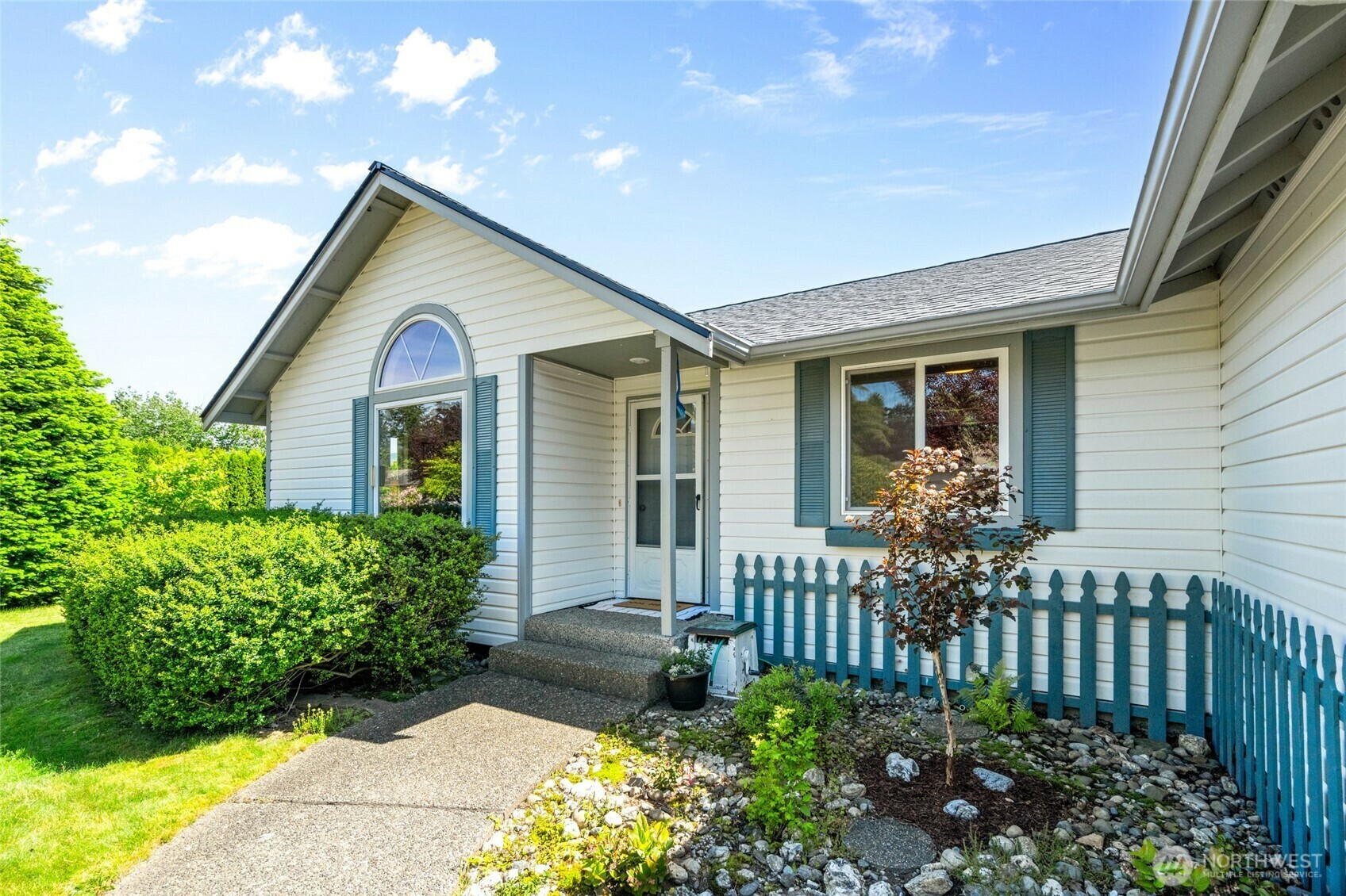 Property Photo: 729 Sauk Mountain Drive WA 98284