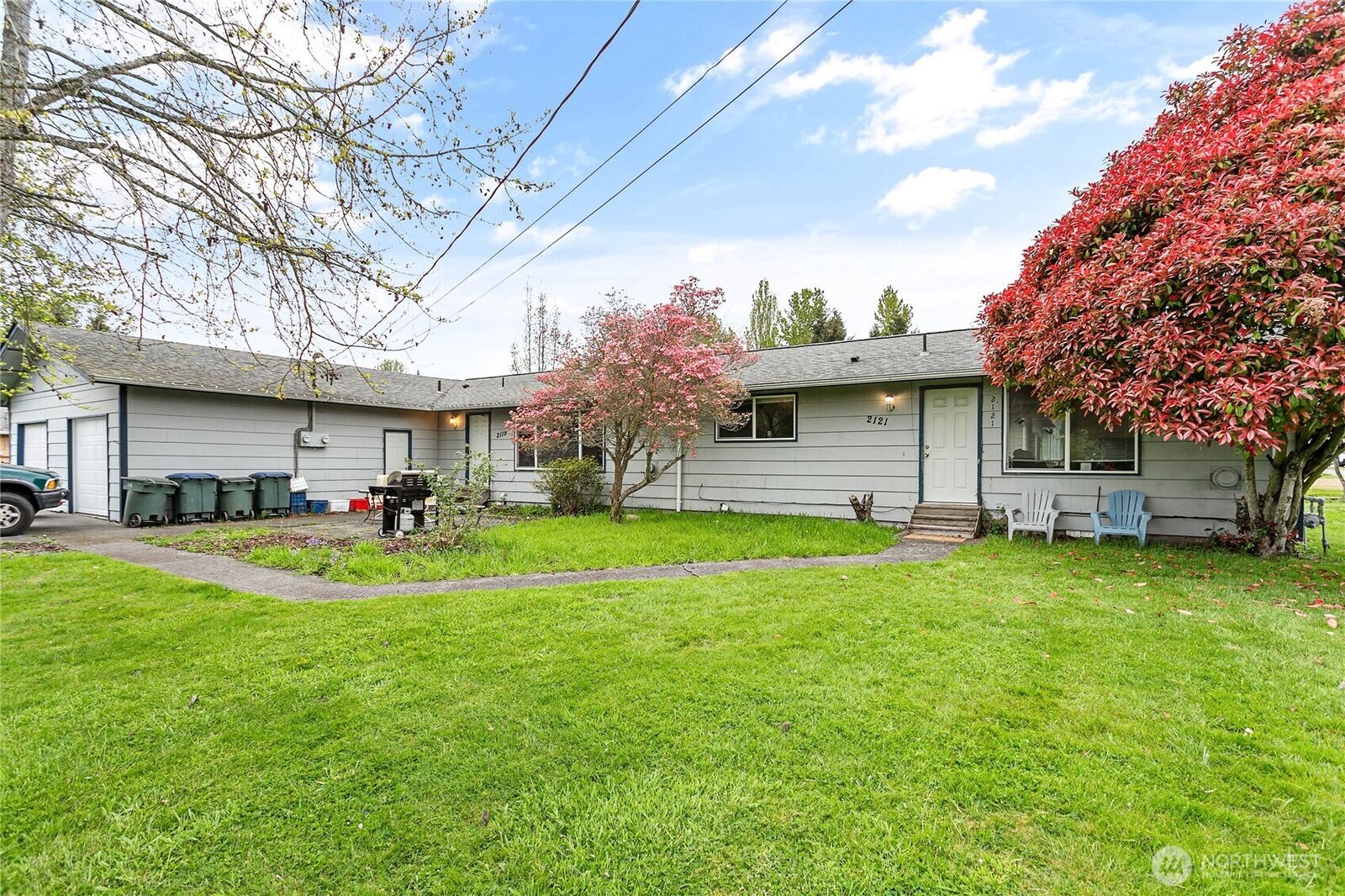 Property Photo:  2119  Donovan Avenue  WA 98225 