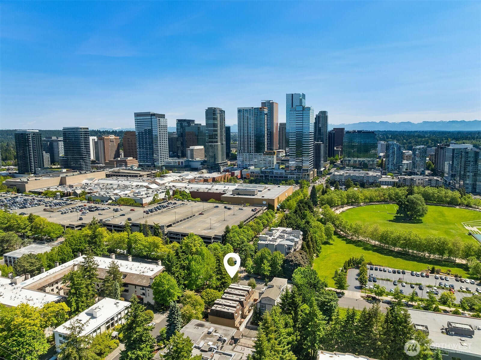 Property Photo: 379 100th Avenue NE A WA 98004