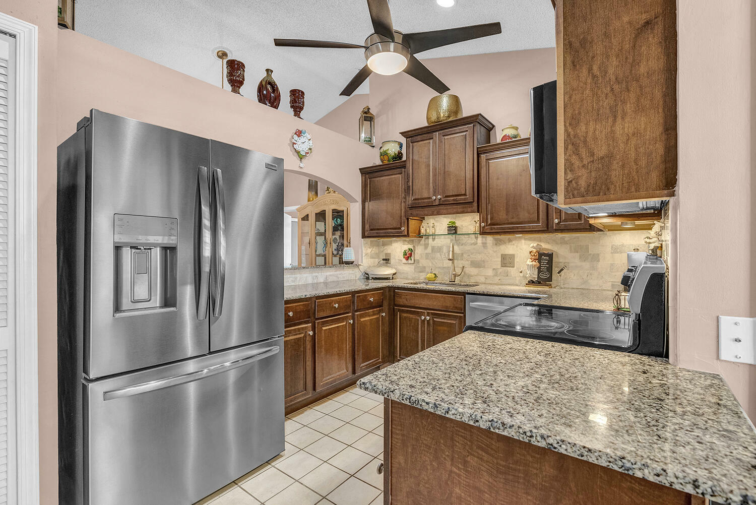 Property Photo: 5830 Parkwalk Circle W FL 33472