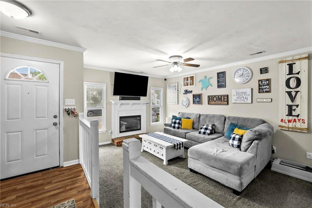 Property Photo:  4632 Marlwood Way  VA 23462 