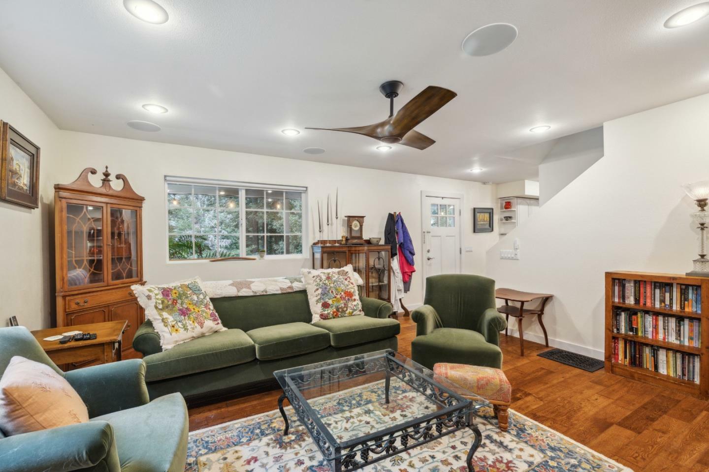Property Photo: 11691 Alta Via Drive CA 95007