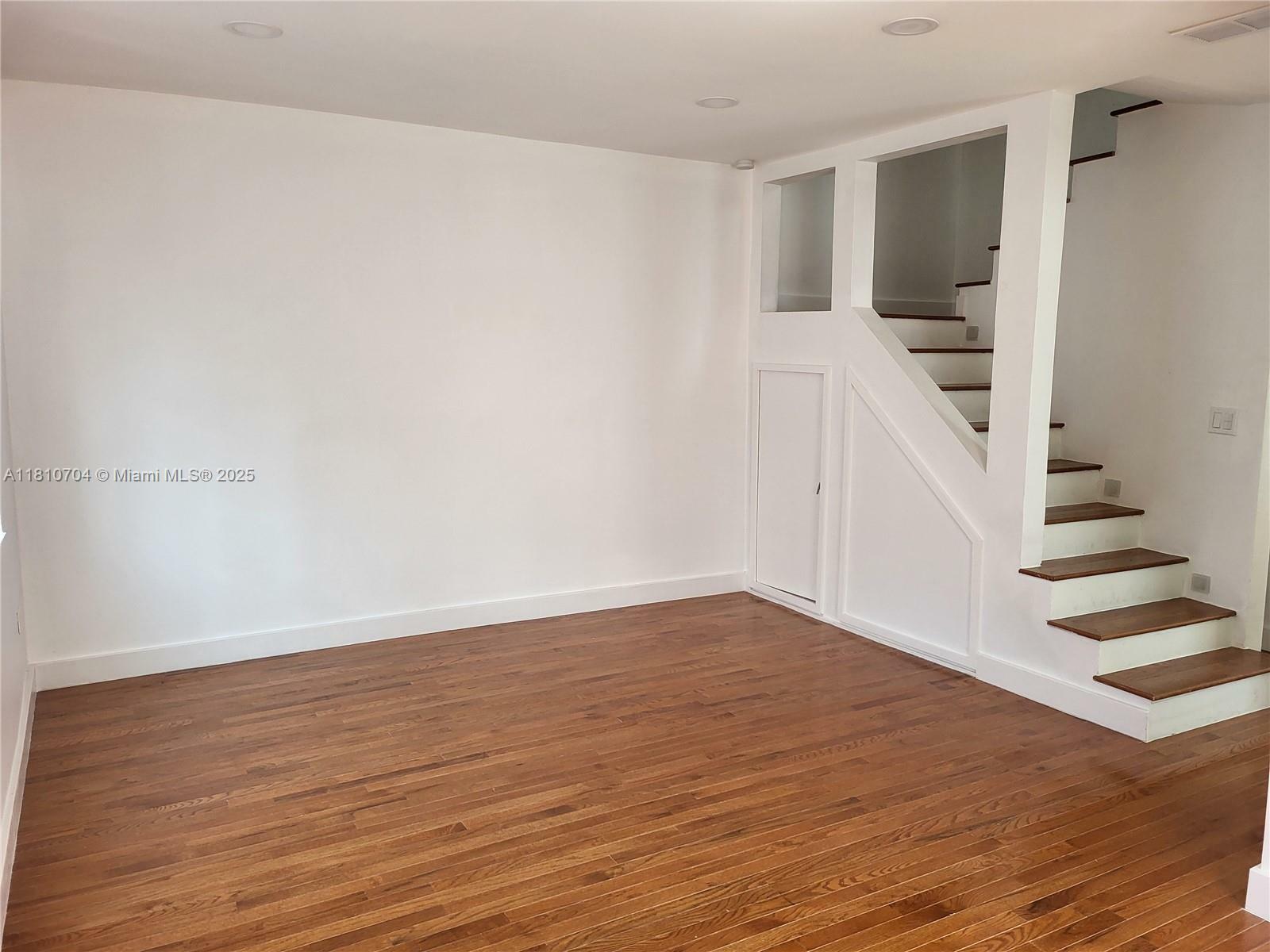 Property Photo: 660 86th St FL 33141