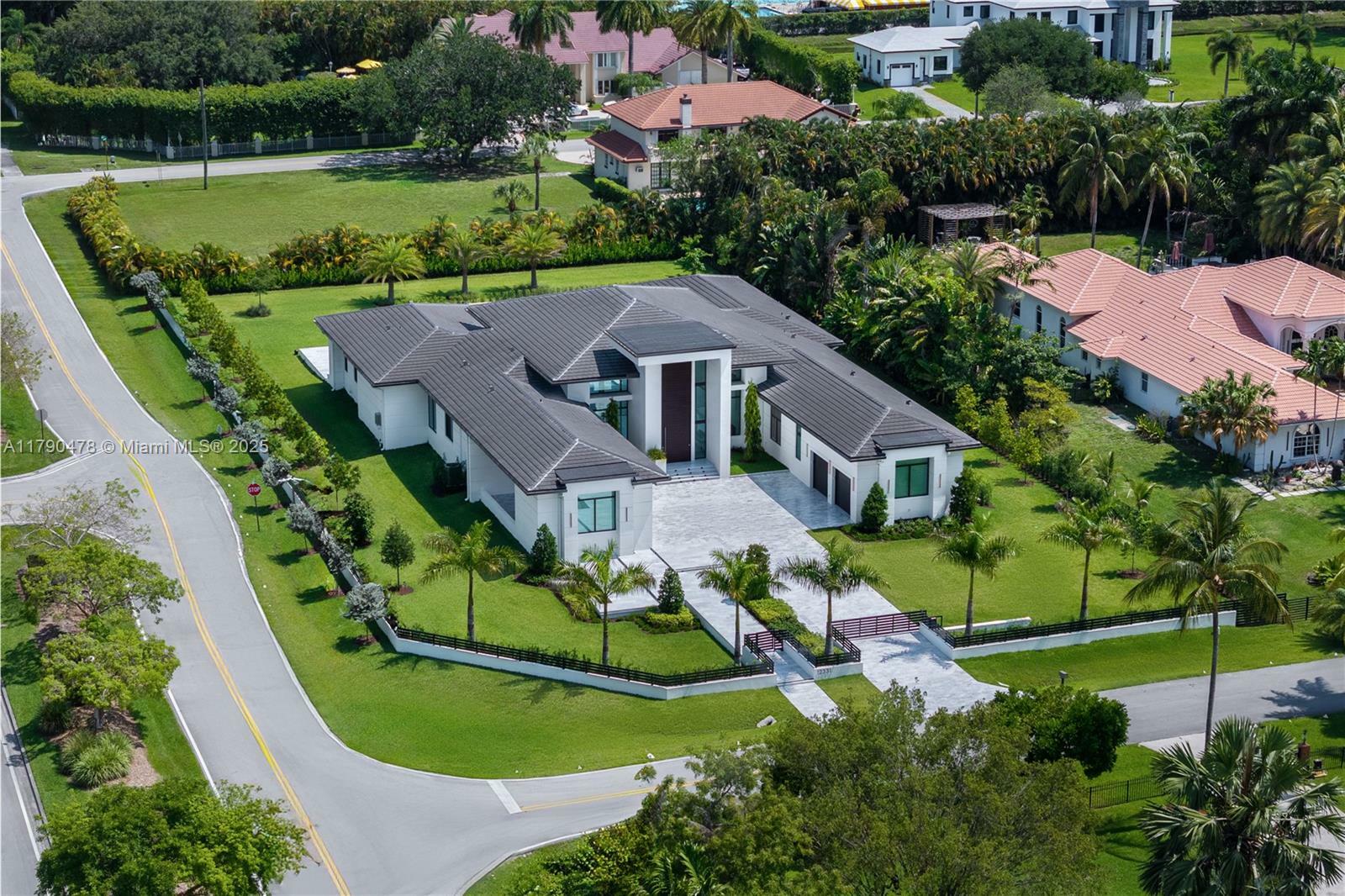 Property Photo: 12331 SW 2nd St FL 33325