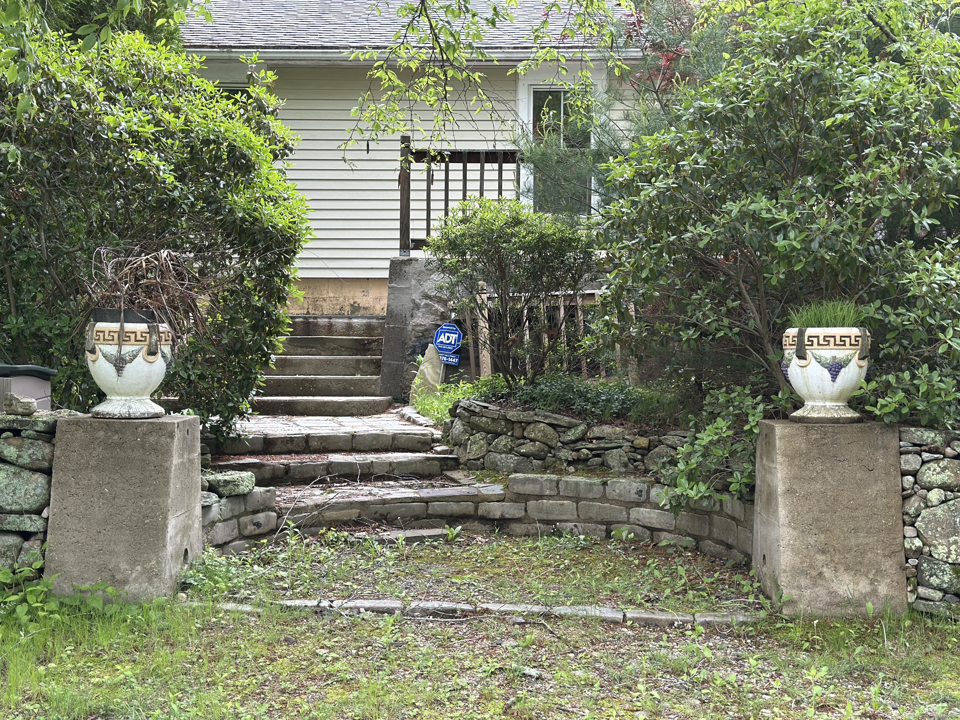 Property Photo: 368 North Stonington Road CT 06378